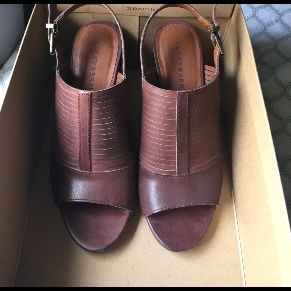 Lucky Brand Leather Sandals